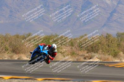 media/Nov-06-2022-SoCal Trackdays (Sun) [[208d2ccc26]]/Turn 7 Set 2 (1050am)/